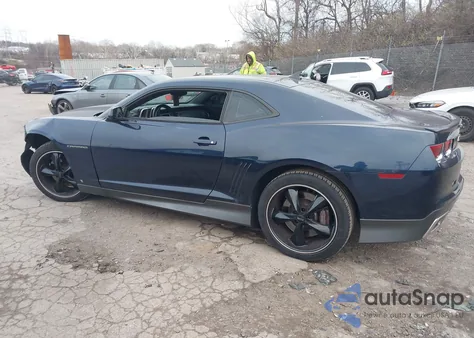 2010 Chevrolet Camaro 1Ss z USA, uszkodzony, nr VIN 2G1FJ1EJ7A9128637